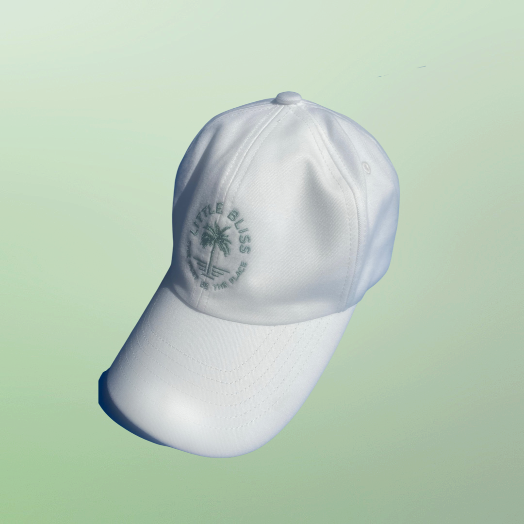 The classic baseball cap in white